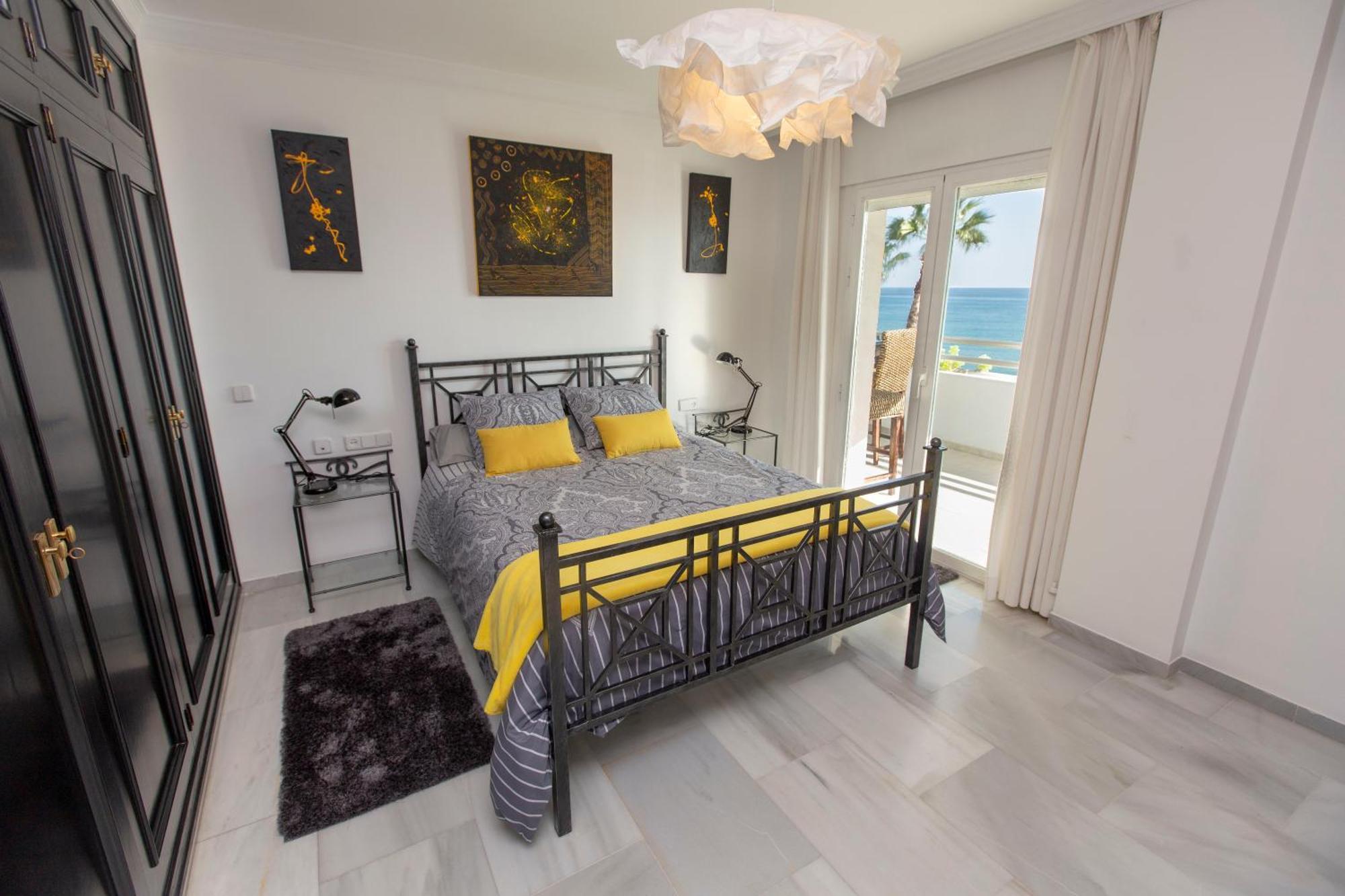 Villa Venecia, Apartamento De Lujo En 1º Linea De Playa + Parking Malaga Zewnętrze zdjęcie